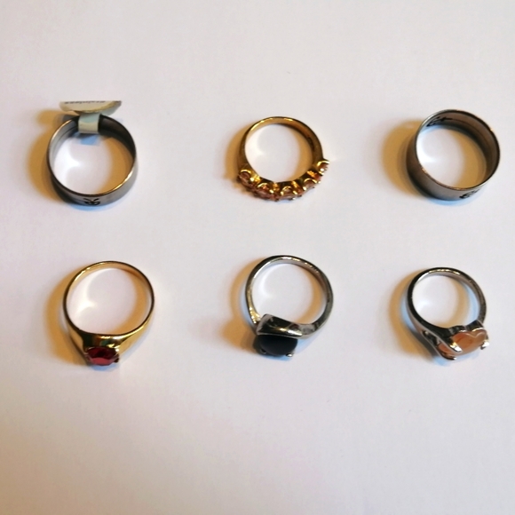 6 Rings Mystery Box, Mix of 18K GP, NWT, SS - Picture 6 of 8